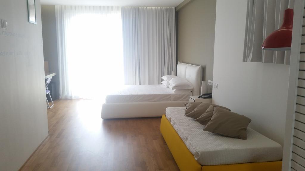 Copacabana Hotel Design Margherita Di Savoia Exterior photo